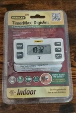 STANLEY TimerMax Digislim Digital Display Daily/Timer Outlet Plug. NEW & SEALED