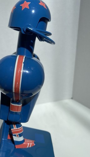 1975 Schaper MFG. Co. Kicking Football Player MPLS Minn. 8 1/2” X 4” X 4” Toy - Picture 11 of 11