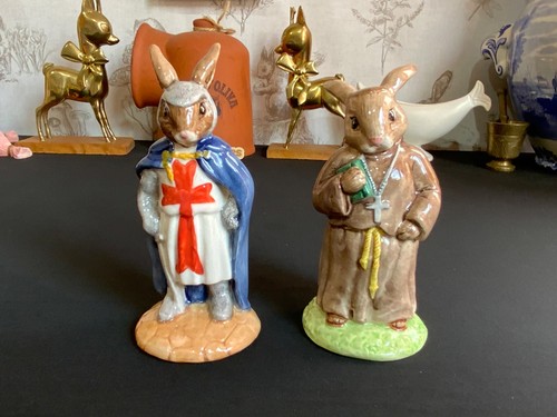 Bunnykins, Royal Doulton 'The Robin Hood Collection' Full Set With Stand & Boxes - Picture 17 of 19