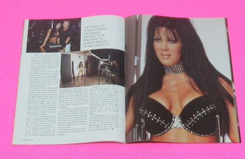 WWF Raw Magazine November 2000 Chyna double Poster Strong Females Fighting Woman - Picture 4 of 7