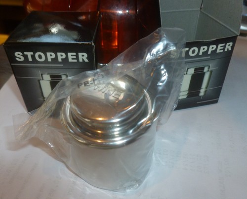 Lot/2 New Boxes WINE & CHAMPAGNE BOTTLE STOPPERS Chrome & White, Top Marked WINE - Picture 2 of 3