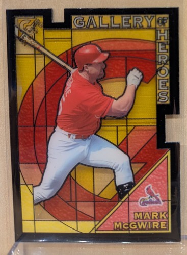 2000 Topps GALLERY OF HEROES #5 Mark McGwire DIE CUT STAINED GLASS INSERT
