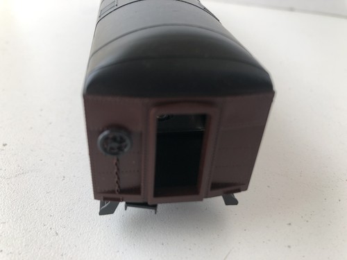 Athearn 2427 HO Scale Pennsylvania Std Coach Clear Roof Car #1725 Assembled Kit - Picture 8 of 10