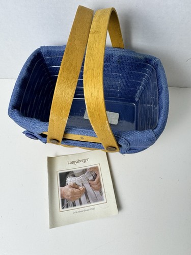 Longaberger 2003 'Little Market' Basket, w/swinging handles, Liner & Protector - Picture 3 of 19