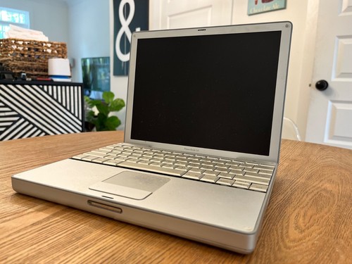 Vintage Apple PowerBook G4 – 12.1" (A1104) – Original Owner – AS-IS