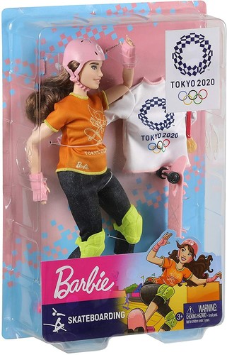 Barbie Sport Tokyo 2020, coffret Skateboard, poupée articulée brune avec casque - Imagen 2 de 4