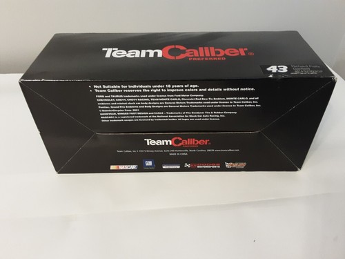 Team Caliber Preferred Series #43 Richard Petty Garfield 2002 Die-Cast Car - Picture 4 of 9