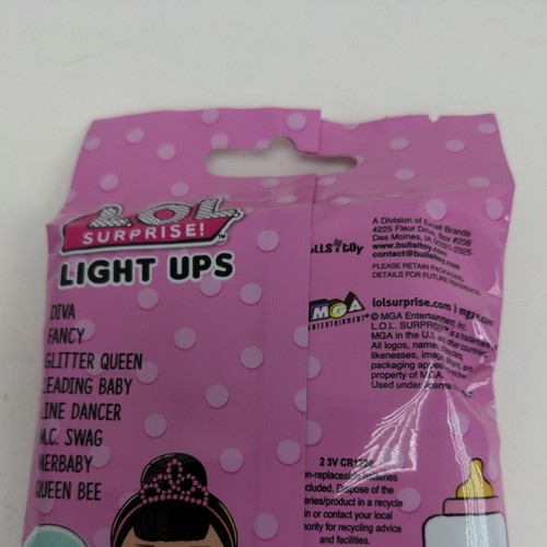 LOL Surprise Series 1 Light Ups - Picture 5 of 6