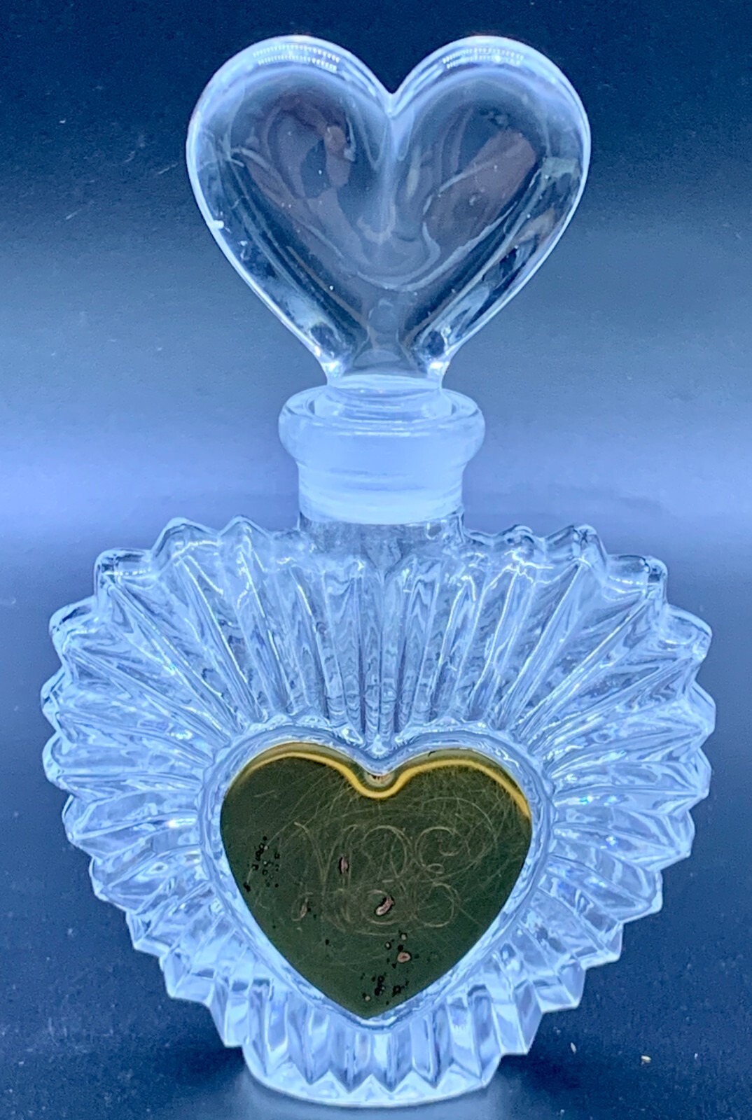 VINTAGE PERFUME BOTTLE HEART SHAPED MONO GOLD TONE RIBBED CLEAR GLASS