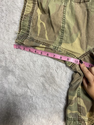 Vtg Y2K Abercrombie Camo Cargo Shorts Utility Pockets Grunge Sz L - Picture 6 of 6