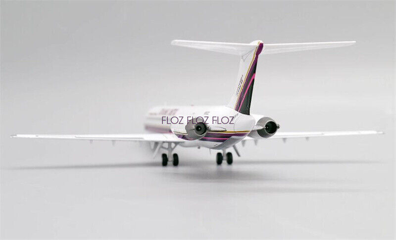 JC Wings 1:200 for MCDONNELL for DOUGLAS coating MD-81 JC Wings 1:200 for MCDONNELL for DOUGLAS coating MD-81