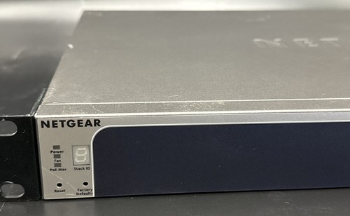 Netgear S3300-28X-POE+ GS728TXP 24-port Gigabit PoE+ 4-port 10G Uplink Switch - Picture 2 of 6
