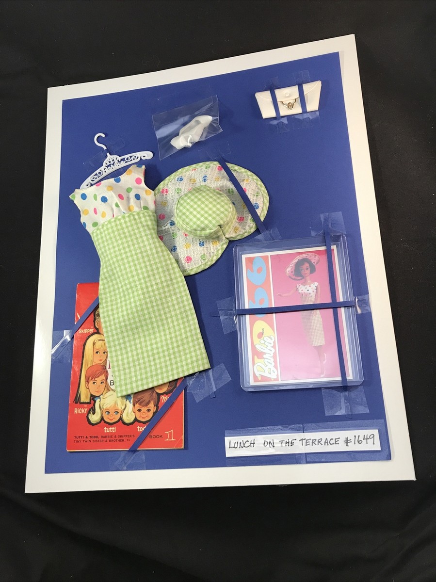 LUNCH ON THE TERRACE BARBIE #1649~N/MINT & COMPLETE~1966