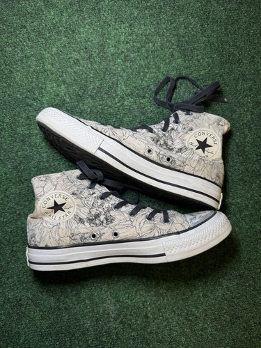 Converse Chuck Taylor Floral Print Sneakers Size 7 Women’s 5 Men’s - Pre Owned - Picture 2 of 12