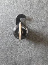 NOTIFIER FIRE ALARM CONTROL PANEL REPLACEMENT LOCK AND KEY - KEY 17021