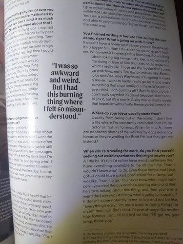 Cosmopolitan Magazine Aubrey Plaza The Holy Grail Issue Disp Until 6/22 - Picture 18 of 20