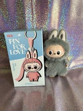 Pop Mart Authentic PIN FOR LOVE PFL Mini Labubu from Pop Now UNOPENED - Letter W