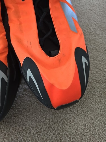 Adidas Yeezy Boost 700 V1 MNVN Orange FV3258 Men's 12.5 "NO BOX" - Picture 3 of 14