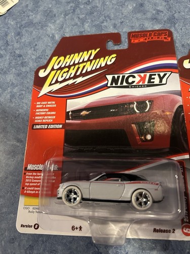 Johnny Lightning White Lightning Chevy Camaro version B/ Dodge Charger Version B - Picture 3 of 6