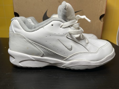 Womens Air Carry Nike Size 7 Golf Shoes w/ Metal Cleats Wht/Lt Zen Grey-Dark - Picture 3 of 12