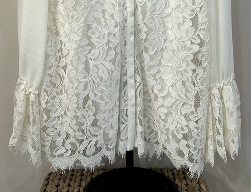 CHICO'S Damen Bluse Romantisch Spitze Akzent Langarm Weiß Größe 2 Lagenlook - Bild 3 von 7