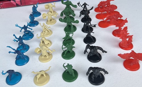 Magic the Gathering Arena of Planeswalkers 30 Squad Figures Replacement parts - Picture 2 of 4