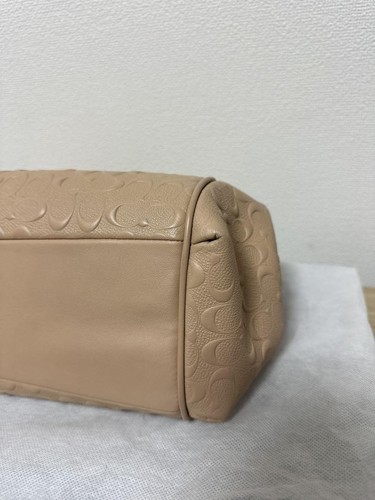 Bolso COACH beige en relieve - Imagen 8 de 9