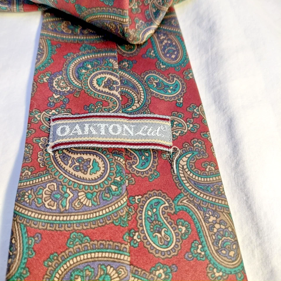 Oakton Ltd Men’s Silk Paisley Tie Red Green Blue Gold Classic Vintage 3.5x56" - Image 3 of 4