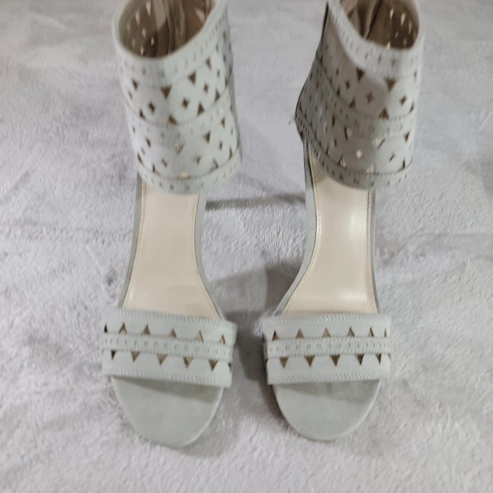 Nicole Bethany Heels Women 10M Gray Ankle Cuff Back Zip Cutout Dressy Sleek Shoe - Image 2 of 4