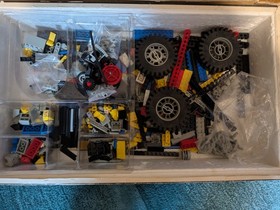 LEGO TECHNIC: Car Chassis, Set #8860