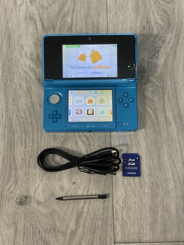 Nintendo 3DS Sky blue - Handheld Video Game System - TESTED WORKING USA SELLER - Afbeelding 1 van 5