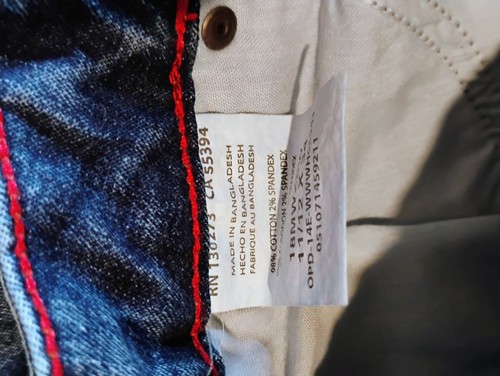 Women's Wrangler Denim Blue Jeans 11/12 X 32 Straight Leg Medium Wash ...... - Picture 10 of 11