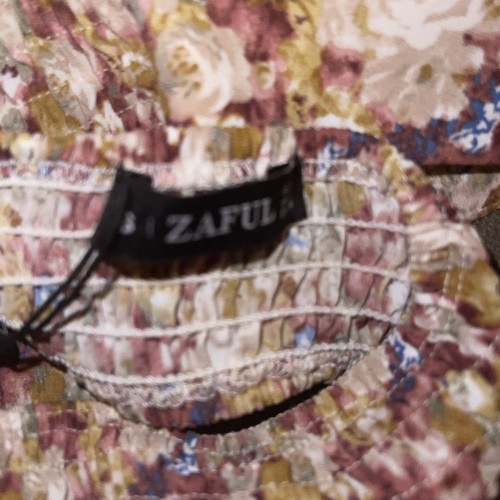 Zaful Womens Crop Top Multicolor Floral Sleeveless Halter Smocked Tie Size Small - Picture 8 of 8
