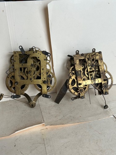 2  WM. GILBERT 7 DAY KEY WIND CLOCK MOVEMENTS, OLD, ORIGINAL, BOTH SEEM COMPLETE - Picture 3 of 15