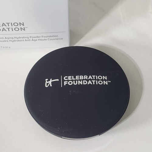 It Cosmetic Celebration Foundation Medium Tan .30oz Full Coverage - Picture 3 of 11