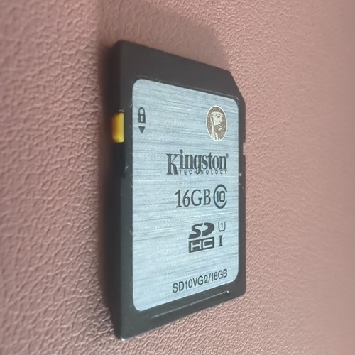 Kingston Technology 16GB SDHC I Class 10 SD10VG2/16GB Flash Memory Card - Tested - Picture 4 of 8