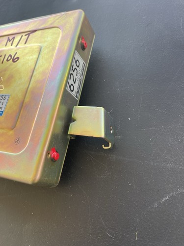 1993 1994 Mitsubishi Eclipse 2.0L M/T Engine Computer Module ECM ECU MD166256 - Picture 3 of 10