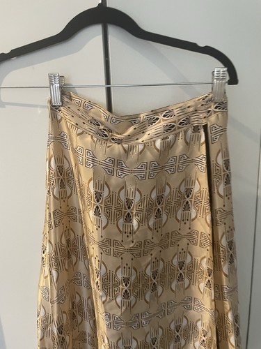 Nettoyage a Sec Gold with design Long Skirt Silk SZ 0-2 - Picture 9 of 11