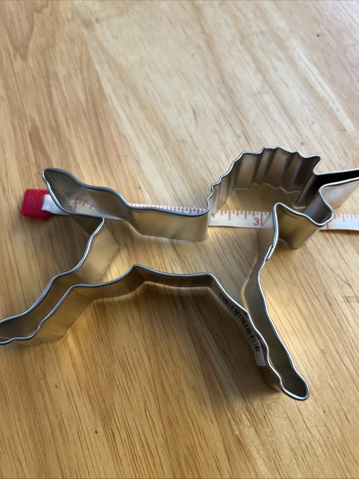 "Cortador de galletas unicornio de hojalata nuevo 5""" Foto 3 de 3