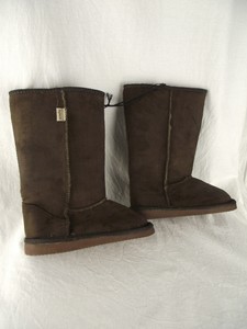 BNWT Little Girls Sz 11 Rivers Doghouse Long Chocolate /& Sequins Slipper Boots