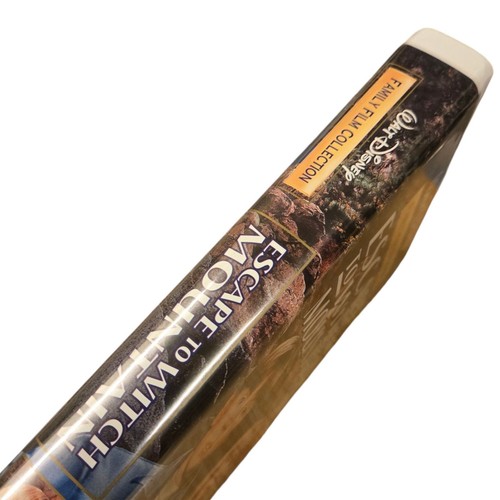 Escape To Witch Mountain VHS Walt Disney Family Film Collection Clamshell - Picture 5 of 10