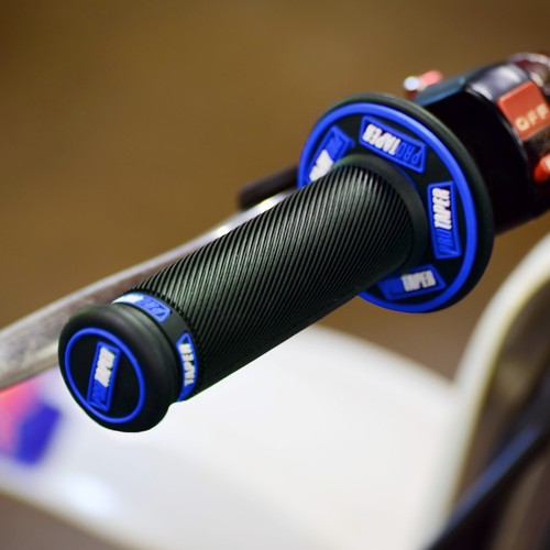Yamaha BLUE ProTaper 7/8" Dirt Bike Grips - TTR110 YZ65 YZ85 YZ125 YZ250 YZ450 - Picture 5 of 9