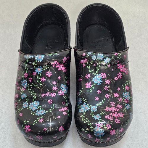 Dansko Clogs Women's Sz 41 US 10.5 Black Leather with Floral Motif Rubber Sole - Picture 3 of 13