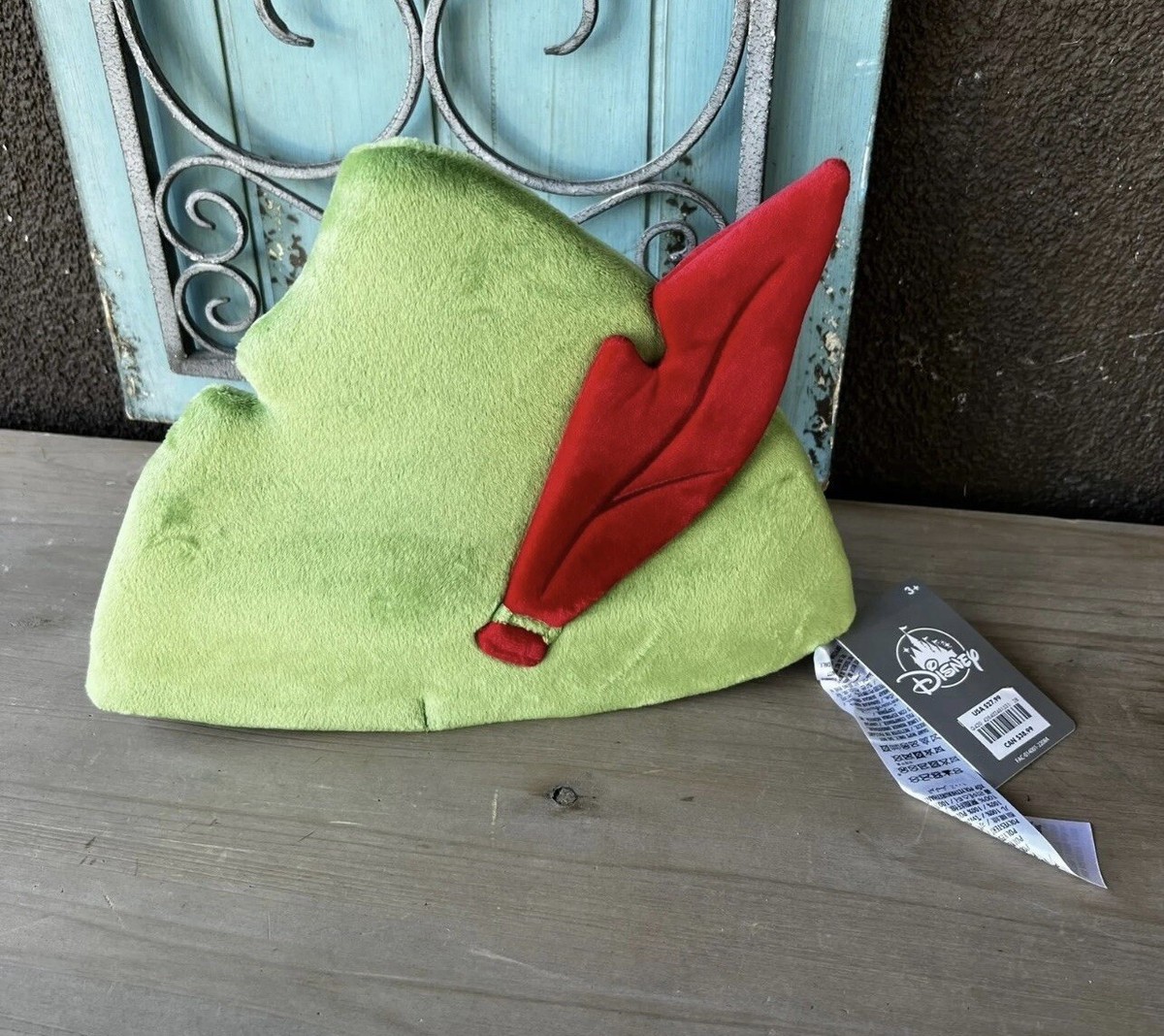 adult-unisex-peter-pan-green-costume-hat-with-feather-nwt-disney-store-ebay