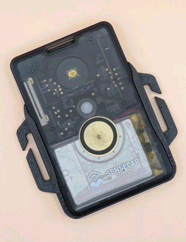 Meshtastic Seeed Studio SenseCap T1000-E Molle Clip/Clip en funda - Imagen 4 de 24