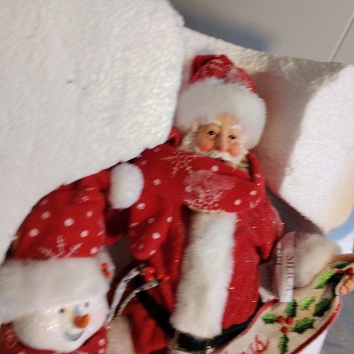 Ropa Santa y muñeco de nieve Dept 56 Possible Dreams 4057125BS en el prado - Imagen 5 de 7