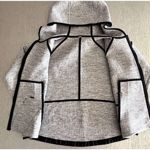 Sudadera con capucha gris Lululemon SoulCycle Warrior City Bound talla 4 - Imagen 6 de 9