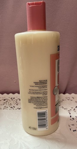 Soap & Glory Original Pink CLEAN ON ME Hydrating Body Wash 16.9 oz FREE SHIPPING - Picture 2 of 2