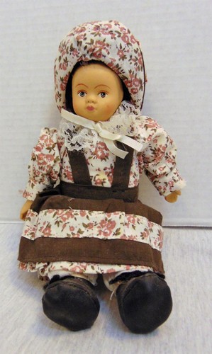 Vintage Porcelain Dolls Springford Inc. Girl in Dress and Hat Brown 10" - Picture 3 of 5