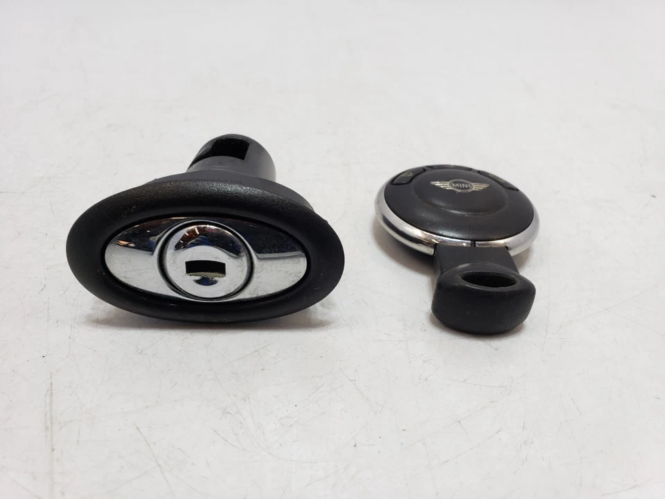✅ 11-16 OEM Mini R57 R59 Keyless Entry Remote Smart Key Fob w/ Lock - Image 2 of 4